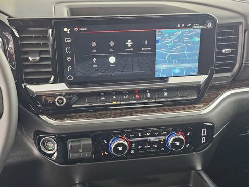 New 2026 GMC Sierra 1500 Elevation image 28