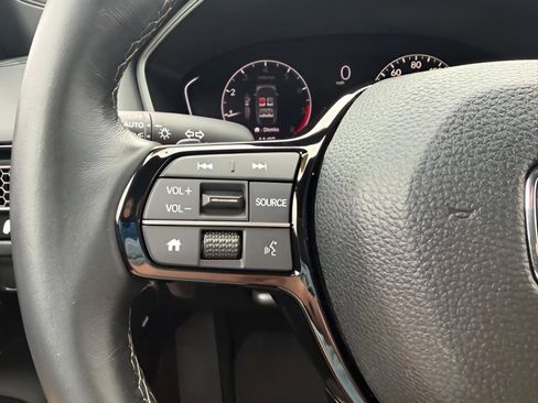 Used 2024 Honda Civic Sport image 13
