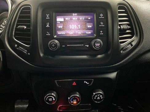 Used 2017 Jeep Compass Sport w/ Tech Group image 19