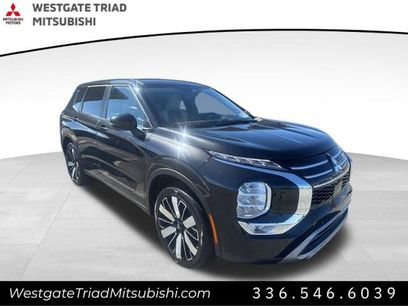 New 2025 Mitsubishi Outlander SE
