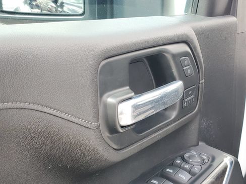 Used 2022 Chevrolet Silverado 3500 LTZ AWD/4WD image 16