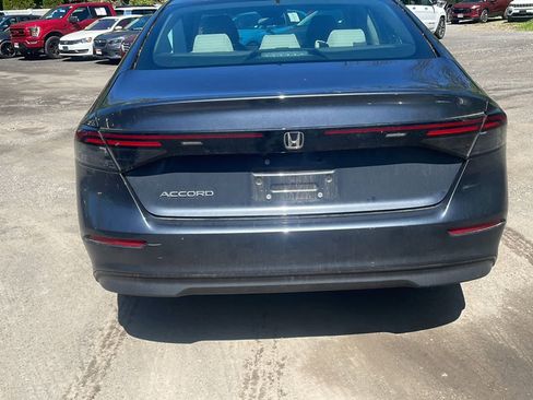 Used 2025 Honda Accord LX image 6
