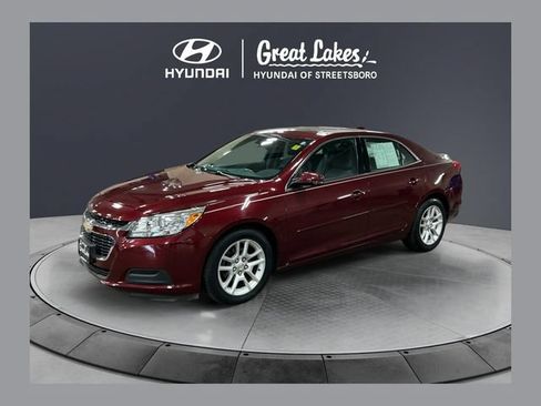 Used 2015 Chevrolet Malibu LT w/ Power Convenience Package FWD image 1