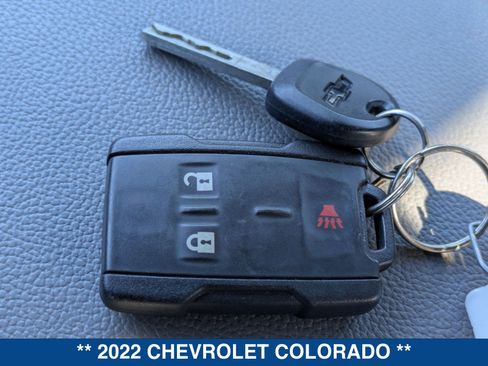 Used 2022 Chevrolet Colorado W/T w/ WT Convenience Package RWD image 28