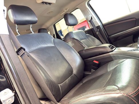 Used 2018 Dodge Journey GT image 21