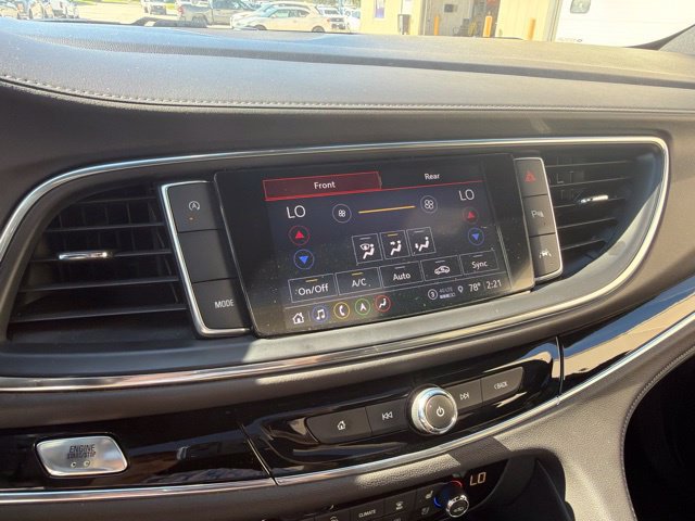 Used 2022 Buick Enclave Avenir w/ Avenir Technology Package FWD image 25