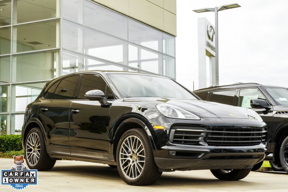 Used 2023 Porsche Cayenne Platinum Edition AWD/4WD image 4