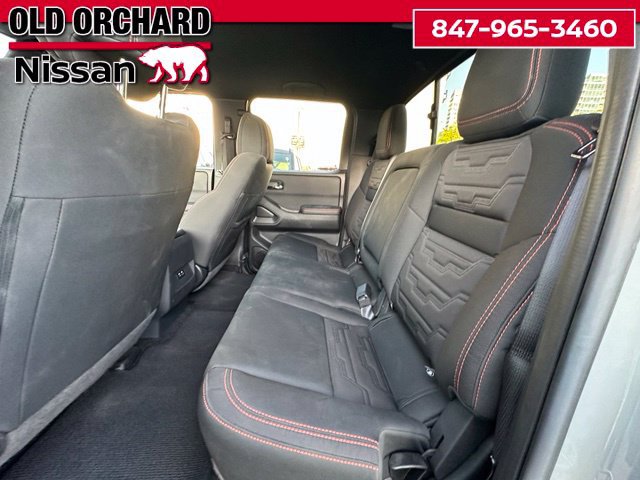 Used 2025 Nissan Frontier PRO-4X AWD/4WD image 13