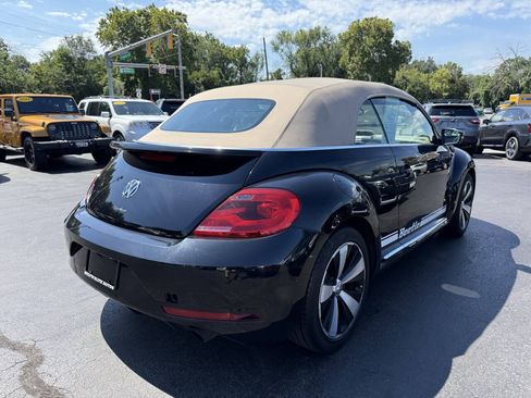 Used 2015 Volkswagen Beetle R-Line FWD image 11