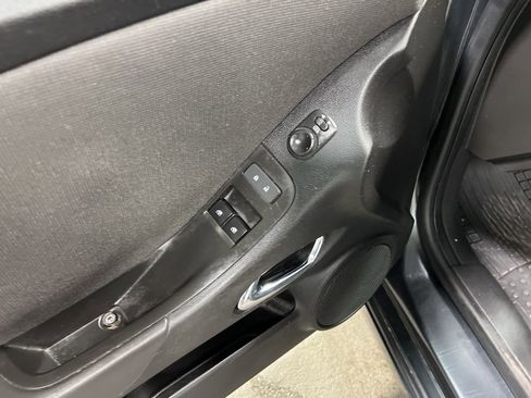 Used 2015 Chevrolet Camaro LT RWD image 12