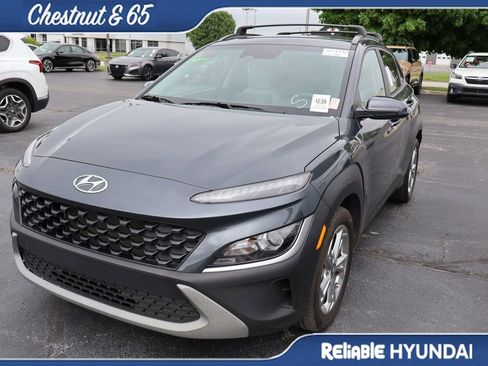 Used 2022 Hyundai Kona SEL FWD image 12