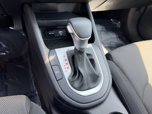 Used 2023 Kia Forte LXS FWD image 27