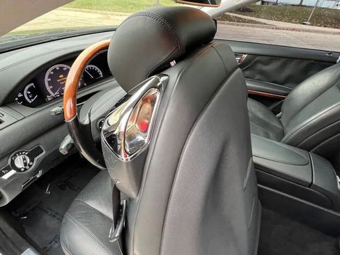 Used 2010 Mercedes-Benz CL 550 4MATIC image 12