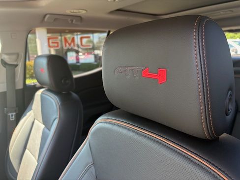 Used 2021 GMC Acadia AT4 w/ Trailering Package AWD/4WD image 15
