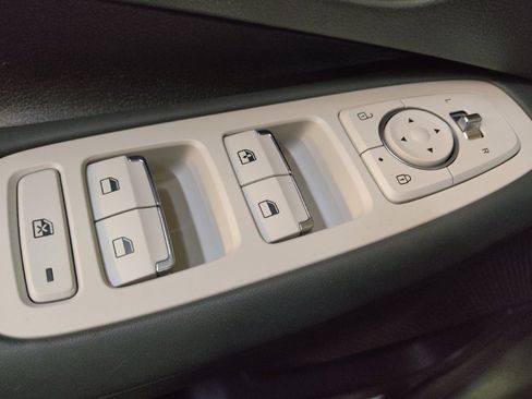 Used 2020 Hyundai Sonata SE w/ Winter Weather Package image 27