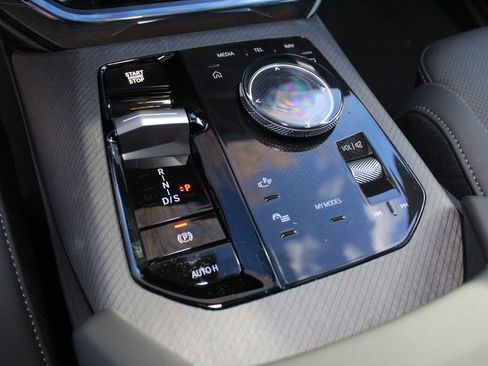 Used 2026 BMW X3 xDrive30 w/ Convenience Package image 13