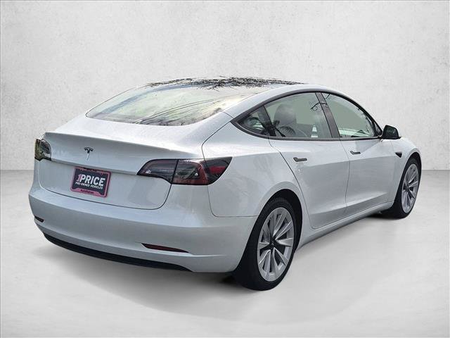 Used 2023 Tesla Model 3 Standard Range RWD image 5