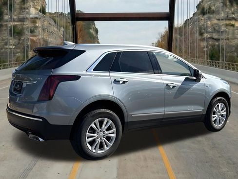 New 2025 Cadillac XT5 Luxury FWD image 11