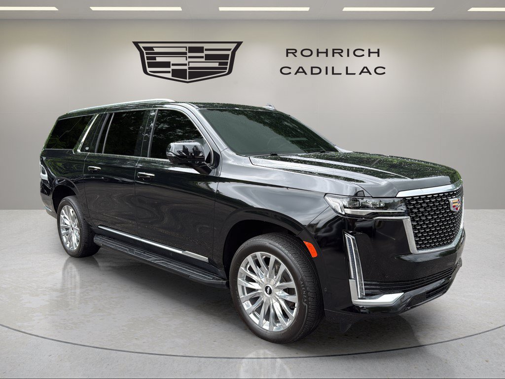 Certified 2024 Cadillac Escalade ESV Premium Luxury w/ LPO, Floor Liner Package AWD/4WD image 28
