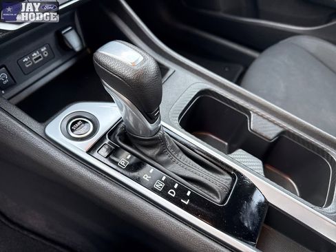 Used 2024 Nissan Sentra SV w/ Lighting Package image 28