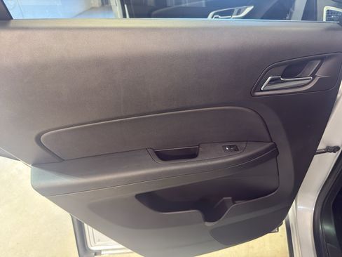 Used 2015 GMC Terrain SLE w/ Chrome Edition AWD/4WD image 28