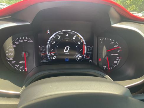 Used 2018 Chevrolet Corvette Z06 RWD image 19