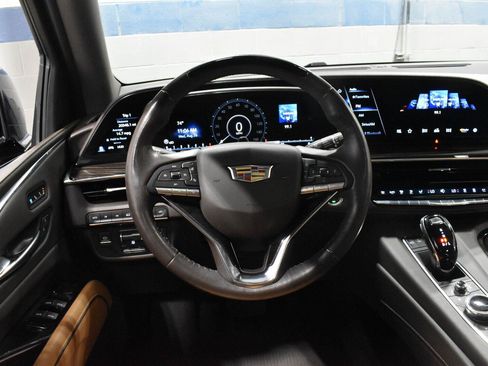 Used 2022 Cadillac Escalade ESV Sport w/ Touring Package AWD/4WD image 7