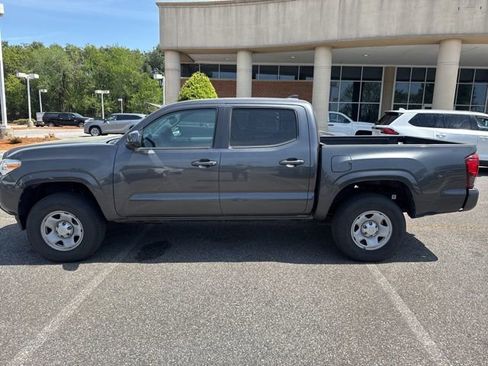 Used 2019 Toyota Tacoma SR w/ SR Convenience Package AWD/4WD image 2