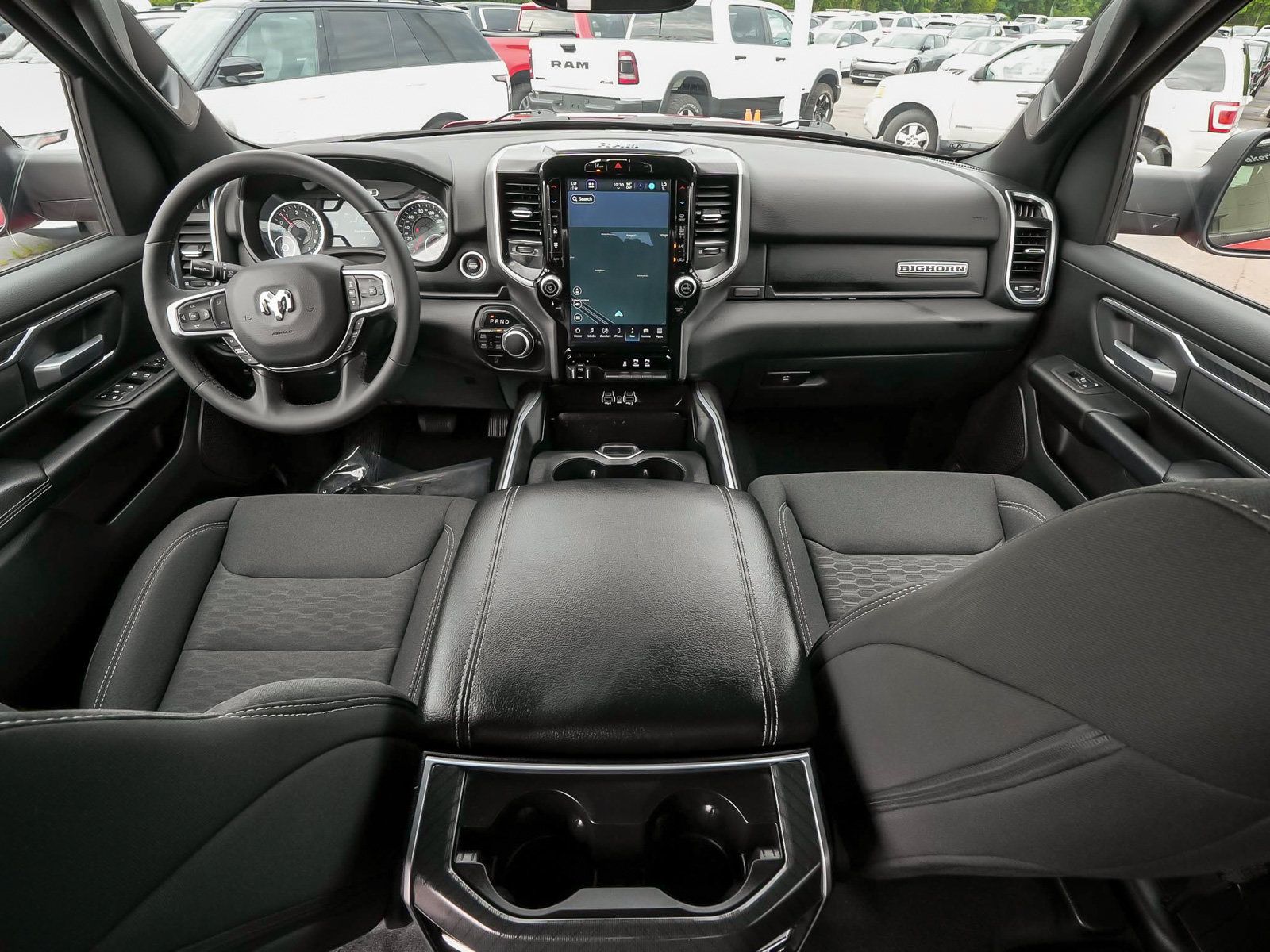 Used 2025 RAM 1500 Big Horn AWD/4WD image 34