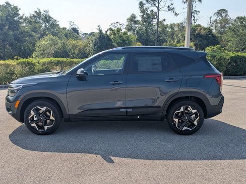 New 2026 Kia Seltos S FWD image 8