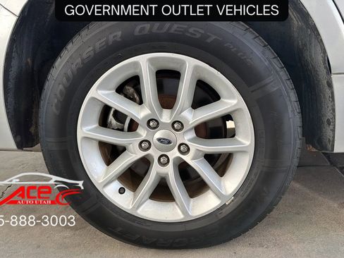 Used 2013 Ford Flex SE image 9