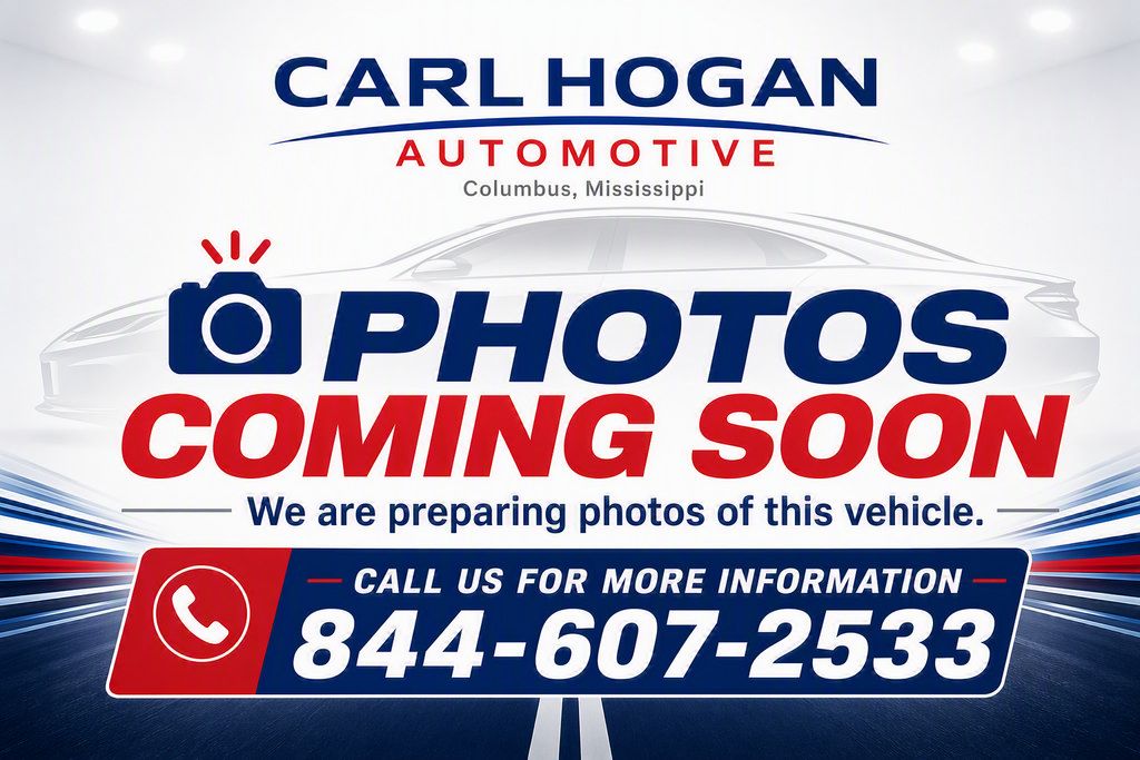Used 2021 GMC Sierra 1500 AT4 w/ AT4 Value Package AWD/4WD image 1