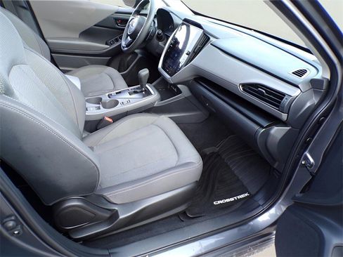 Used 2024 Subaru Crosstrek 2.0i Premium image 18