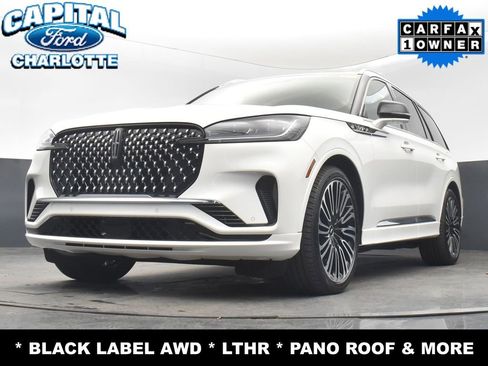 Used 2025 Lincoln Aviator Black Label image 25