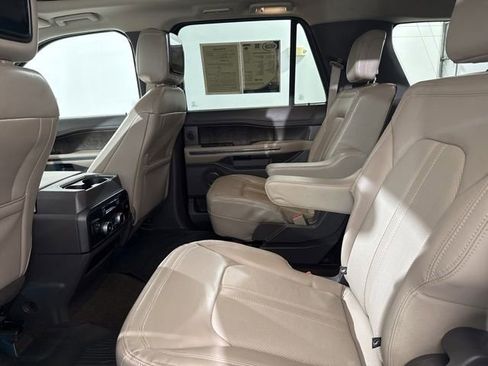 Used 2021 Ford Expedition Max Limited AWD/4WD image 15