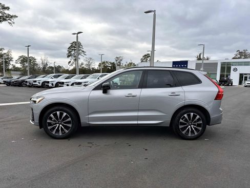 Certified 2025 Volvo XC60 B5 Plus image 2