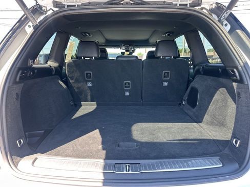 Used 2022 Jeep Grand Cherokee Summit RWD image 10
