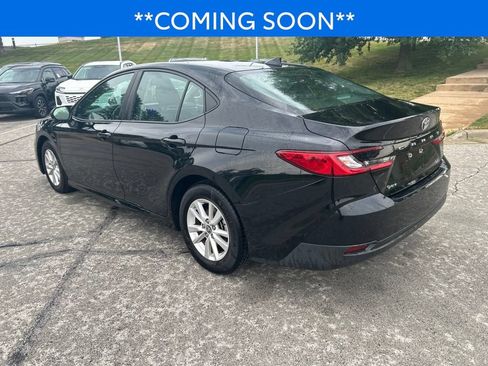 Certified 2025 Toyota Camry LE FWD image 7