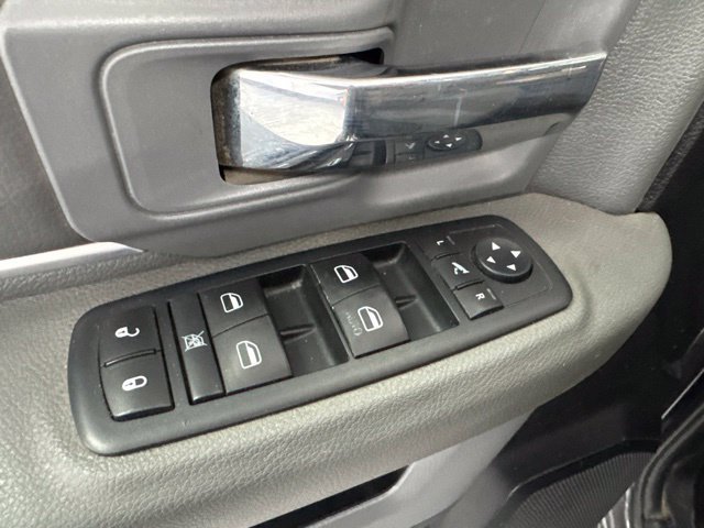 Used 2015 RAM 1500 Big Horn AWD/4WD image 18