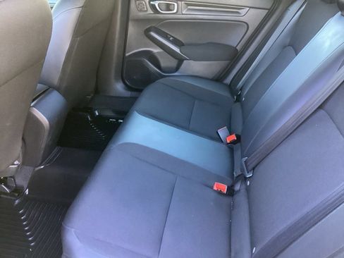 Used 2022 Honda Civic Sport image 6