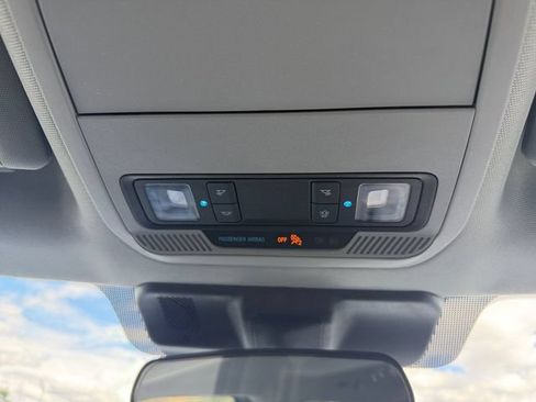 Used 2026 Ford F250 XLT AWD/4WD image 19