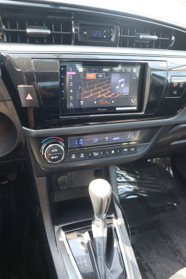 Used 2014 Toyota Corolla S FWD image 21