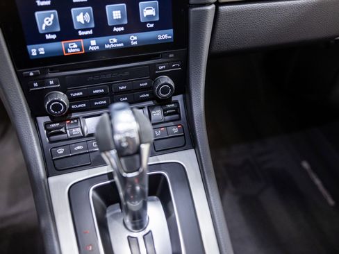 Used 2018 Porsche 911 GT3 w/ Sport Chrono Package image 43