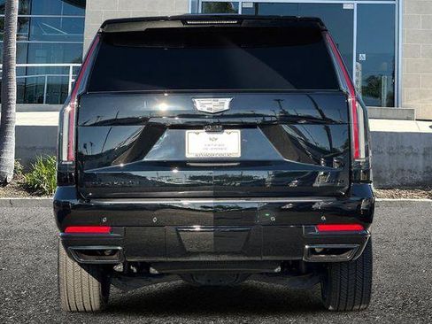 Certified 2026 Cadillac Escalade ESV Platinum Sport w/ LPO, ONYX Package image 5