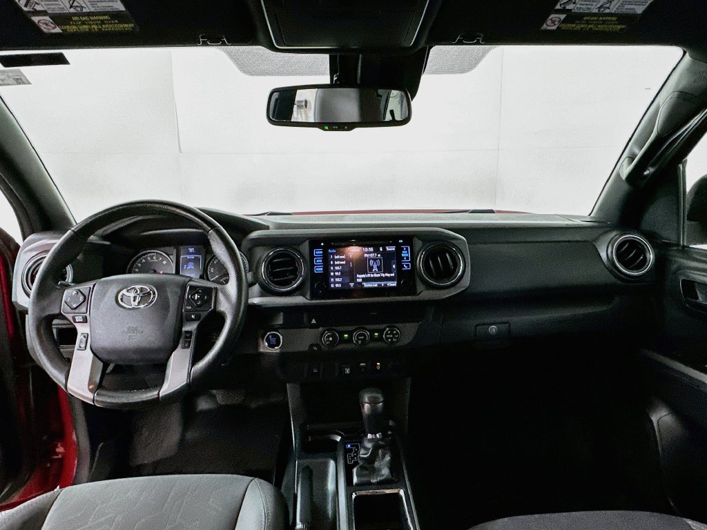 Used 2019 Toyota Tacoma TRD Off-Road RWD image 3