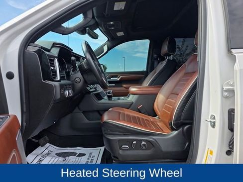Used 2022 GMC Sierra 1500 Denali Ultimate AWD/4WD image 8