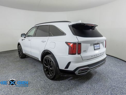 Used 2022 Kia Sorento SX AWD/4WD image 5