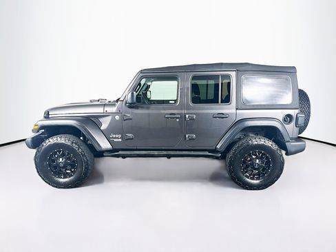 Used 2018 Jeep Wrangler Unlimited Sport S AWD/4WD image 4