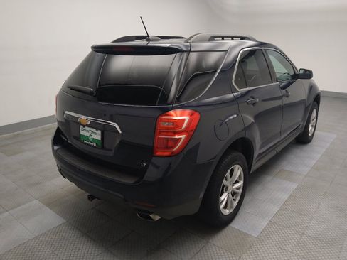 Used 2017 Chevrolet Equinox LT w/ Convenience Package AWD/4WD image 9