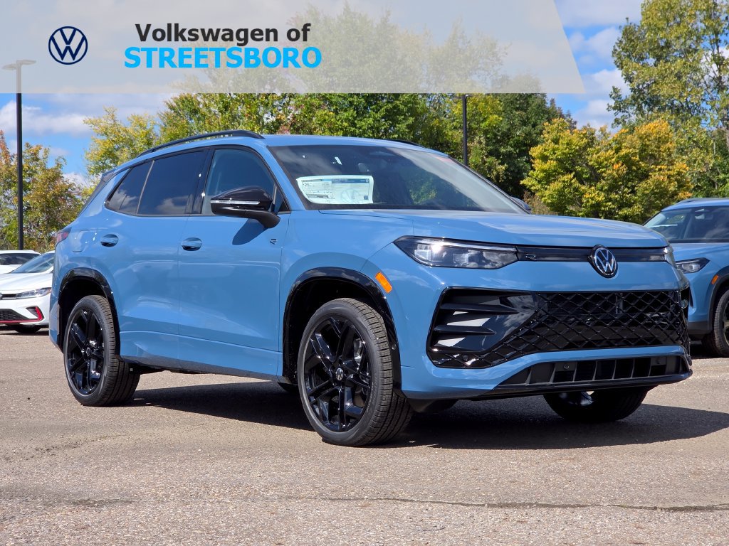 New 2026 Volkswagen Tiguan SE R-Line AWD/4WD image 1